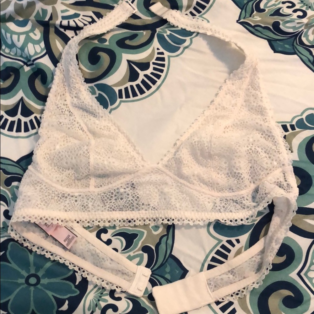 Victoria’s Secret bralette halter L